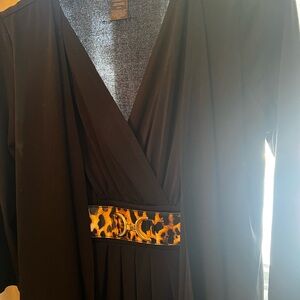 Chic Black Dress with Leopard Accent Belt